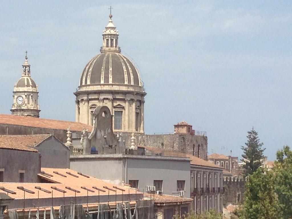 B&B Young Catania Exterior foto